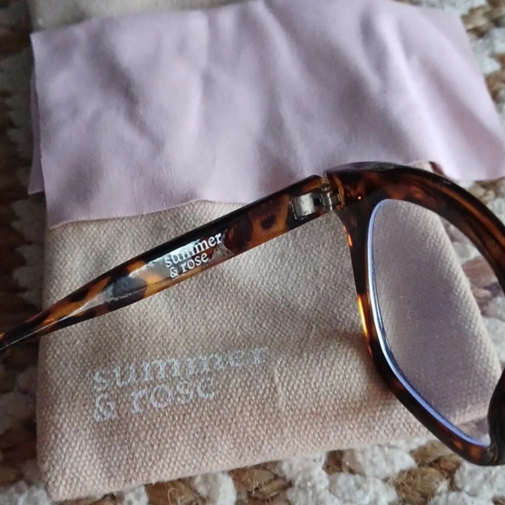 Summer & Rose blue blockers sunglasses